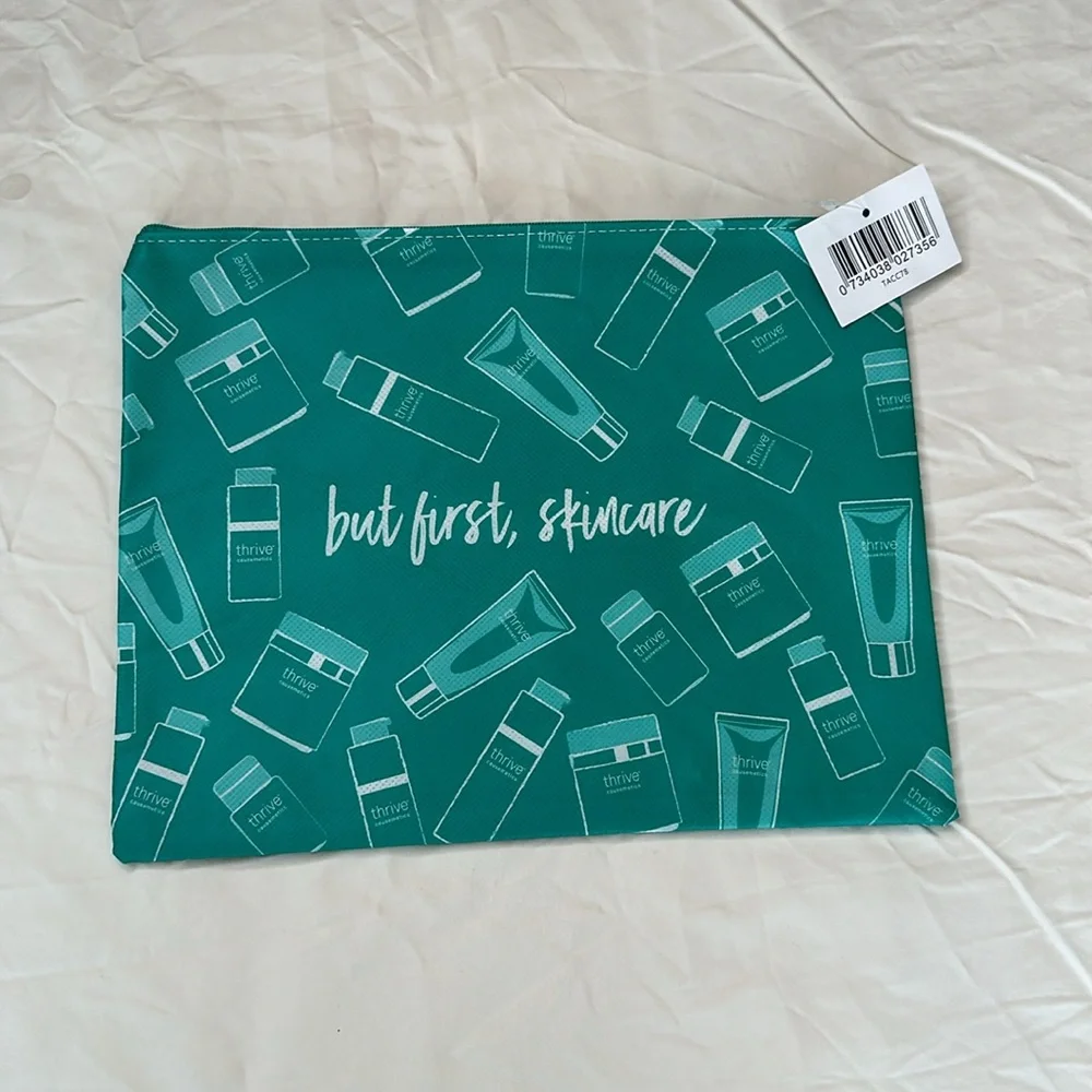 NEW WITH TAGS! A Trio Of Teal Makeup Pouches With Inspirational Quotes On Them.